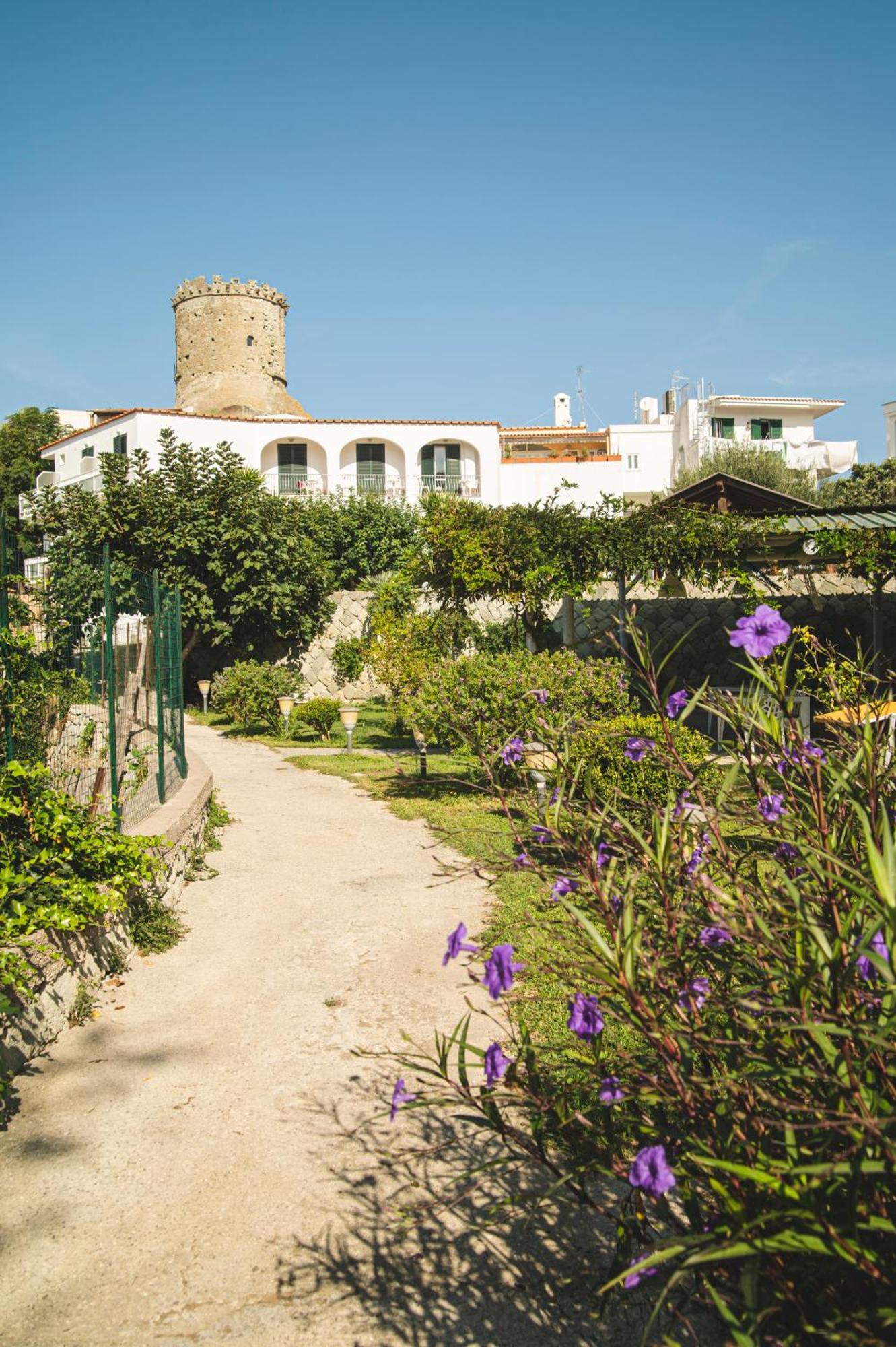 Hotel Park Victoria Forio di Ischia Buitenkant foto